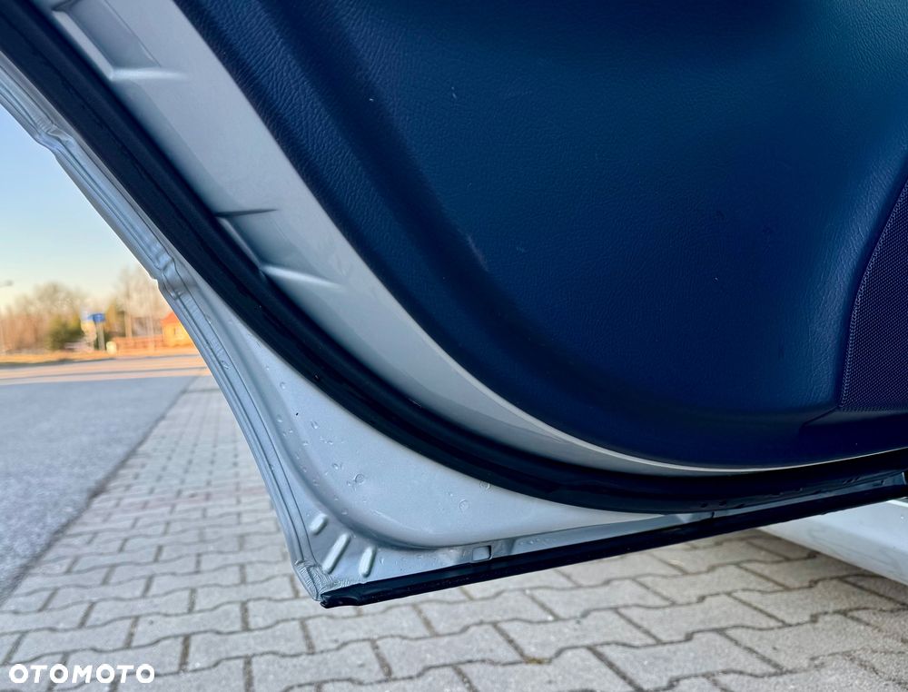 Mercedes-Benz Klasa C 280 Elegance 4-Matic - 27