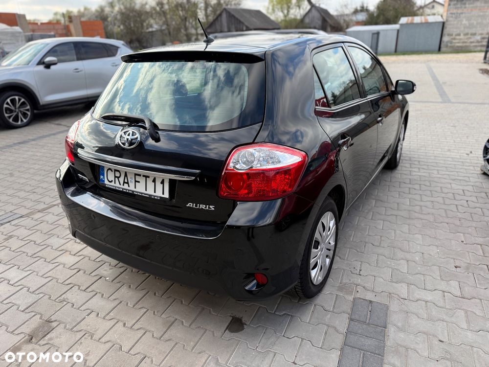 Toyota Auris 1.33 VVT-i Terra Start - 18