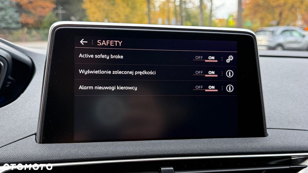 Peugeot 3008 BlueHDi 180 Stop & Start EAT8 GT - 28