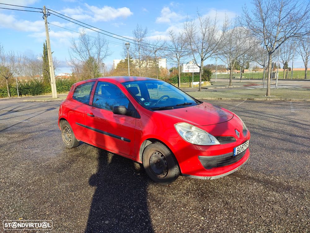 Renault Clio 1.2 16V 75 Dynamique - 1