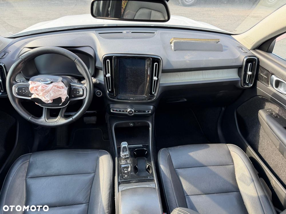 Volvo XC 40 D3 SCR Inscription - 4