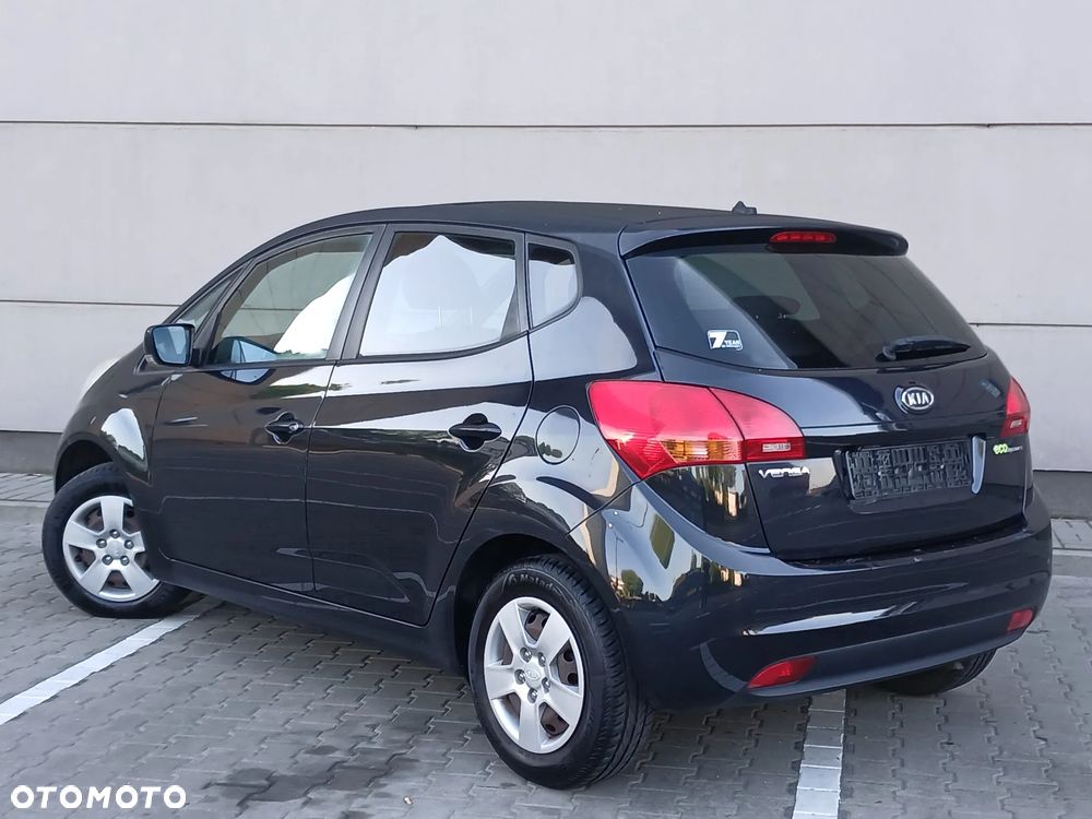Kia Venga 1.4 CVVT Attract - 1