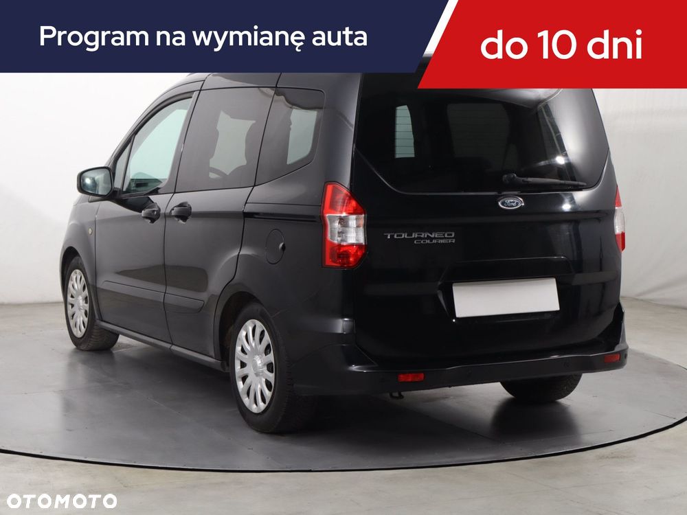 Ford Tourneo Courier - 6