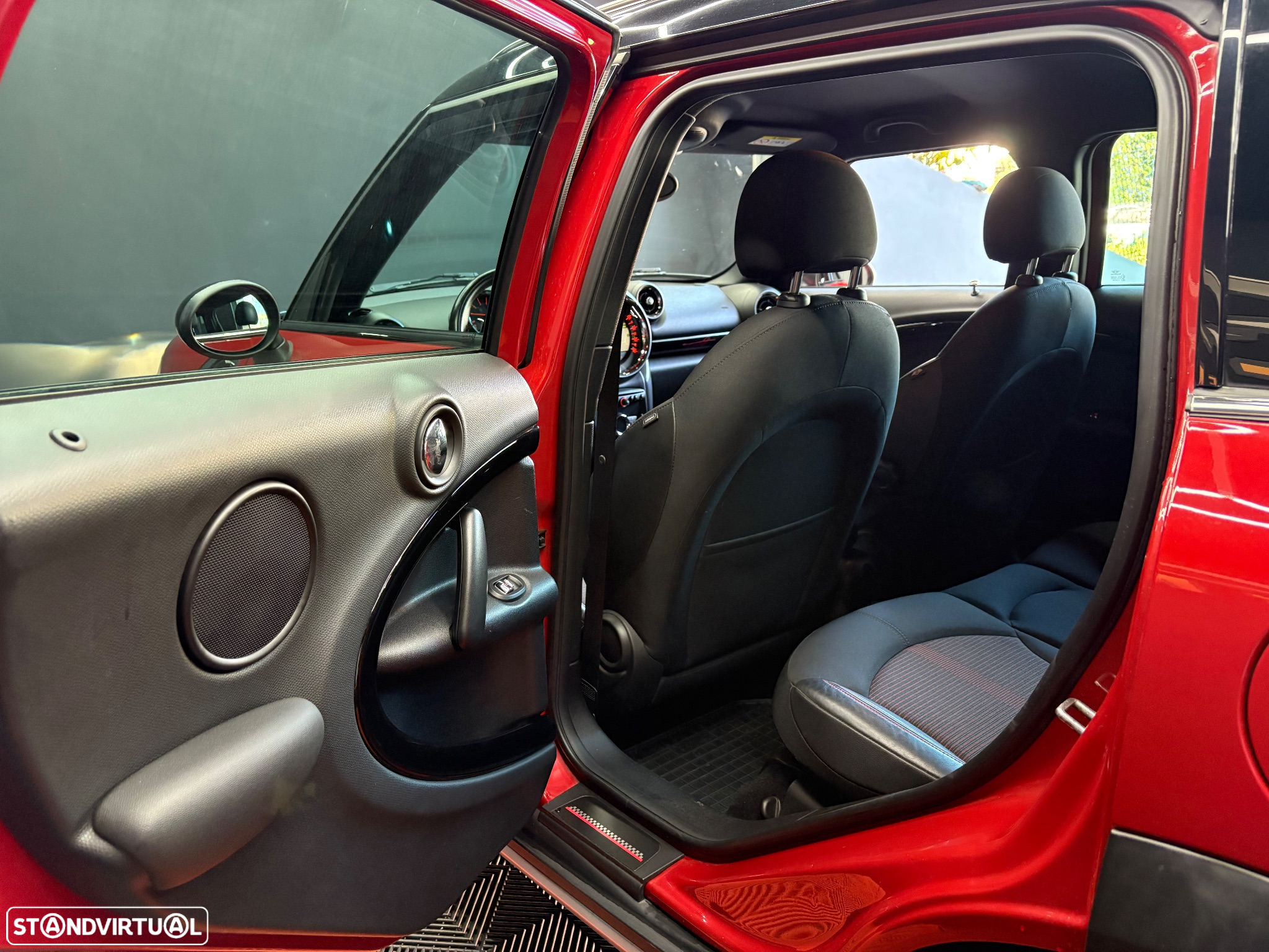 MINI Countryman Cooper D - 34