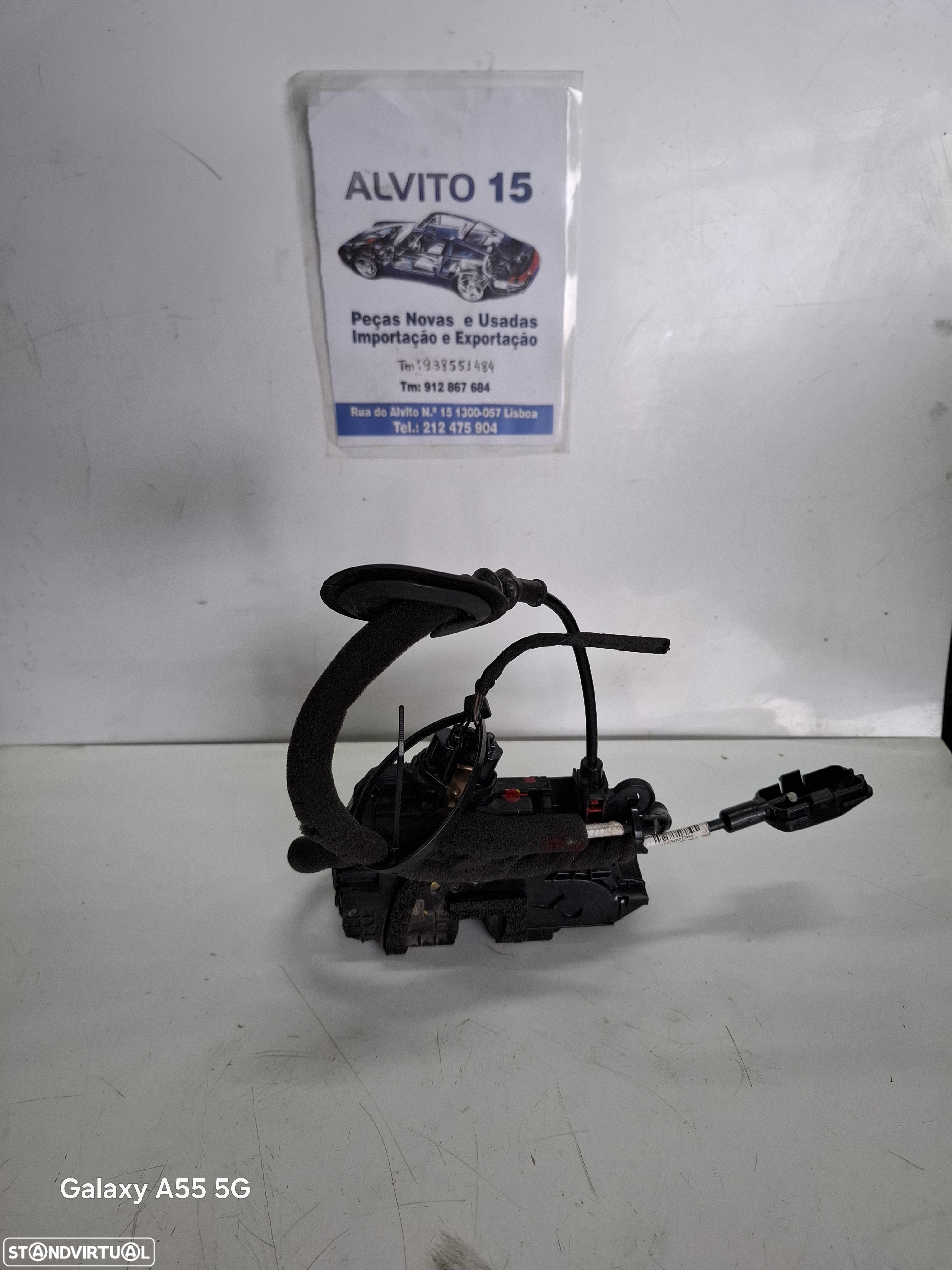Fecadura porta esquerda Renault Twingo III 3 ref: 805030700R 4051 7217 R4S FR LH CDL - 2