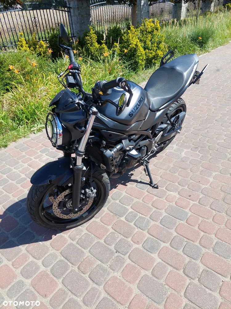 Suzuki SV - 1
