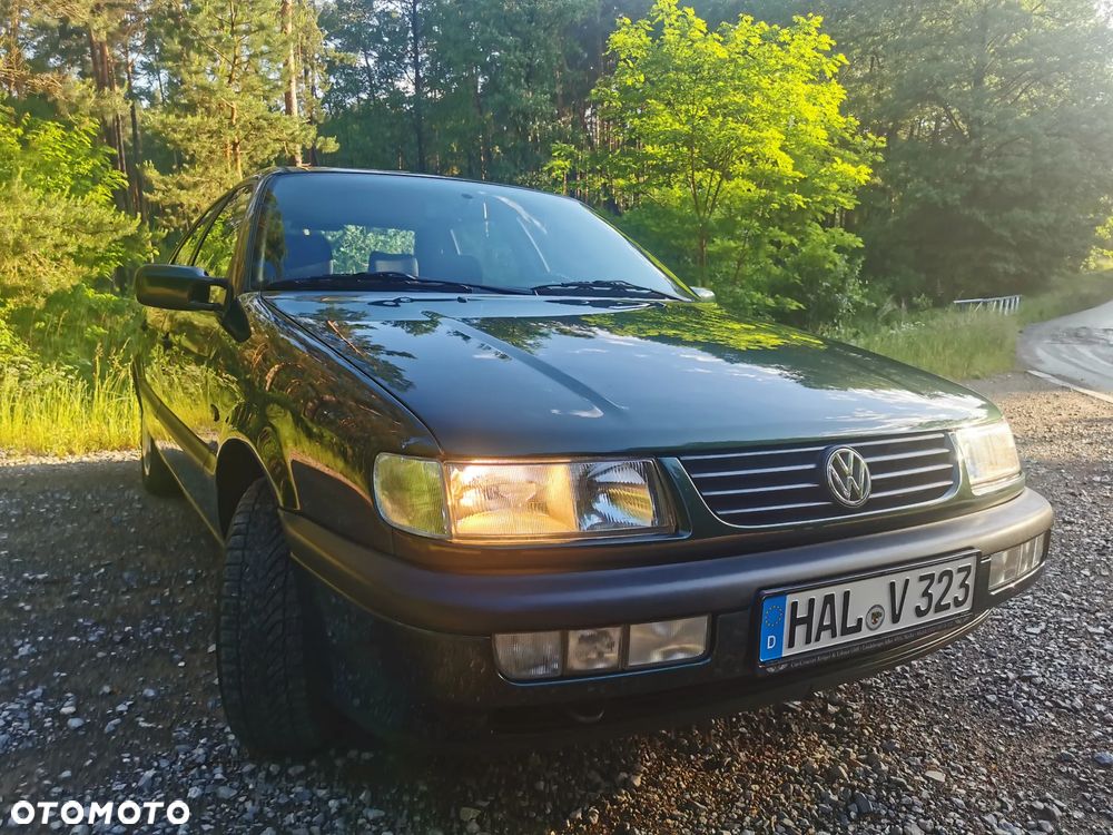 Volkswagen Passat 1.8 GL - 8