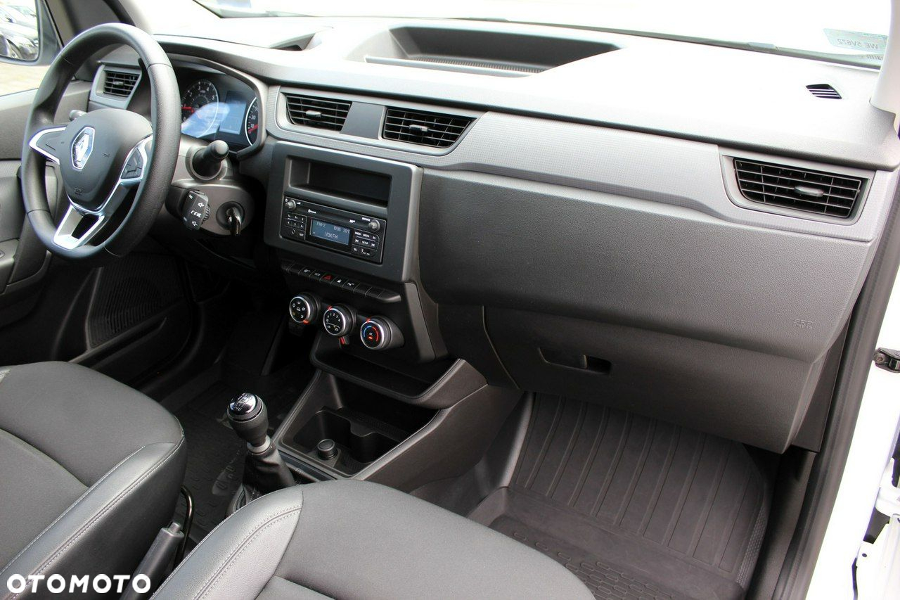 Renault Express - 10
