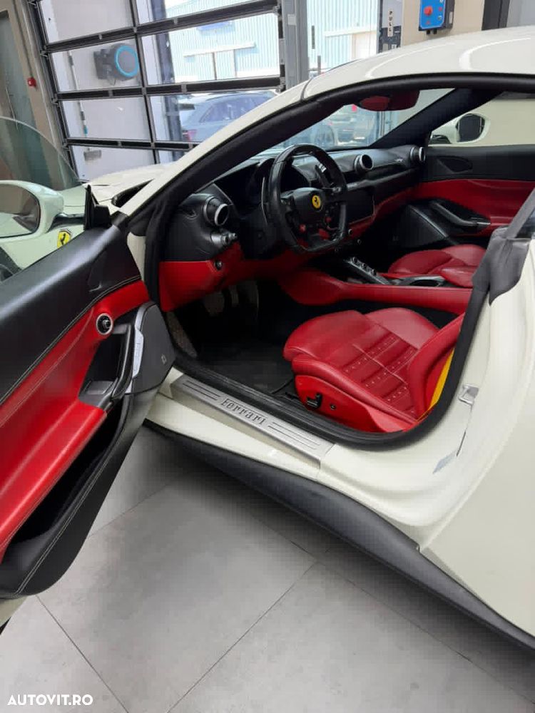Ferrari Portofino - 5