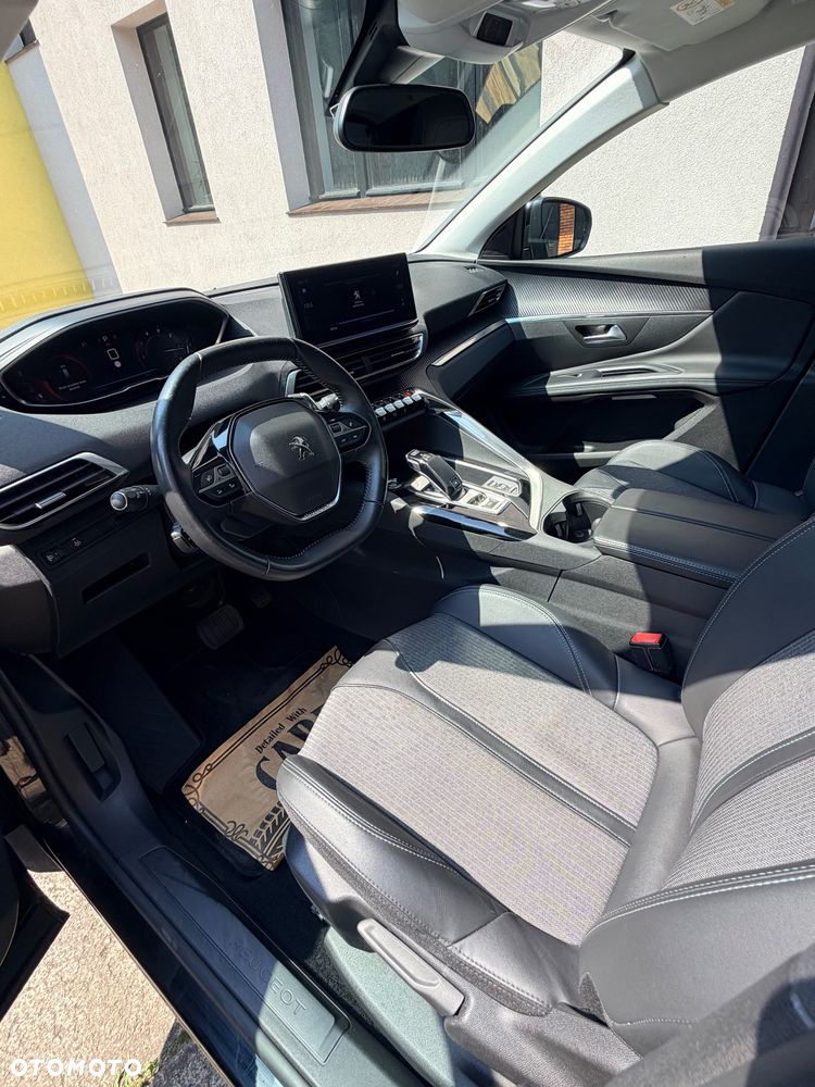 Peugeot 3008 1.5 BlueHDi Allure Pack S&S EAT8 - 16