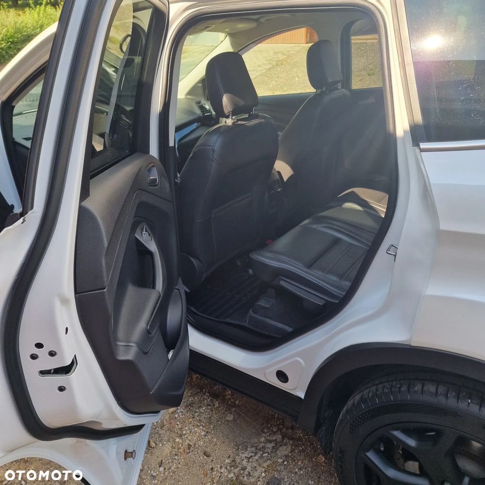 Ford Escape - 12