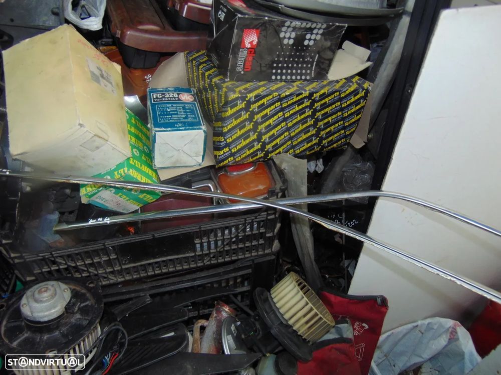 Volco 244 frisos tejadilho cromados - 3