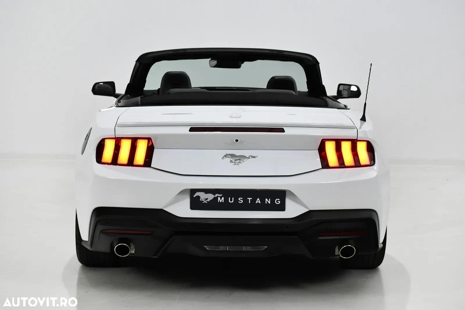 Ford Mustang Cabrio 2.3 Eco Boost - 7