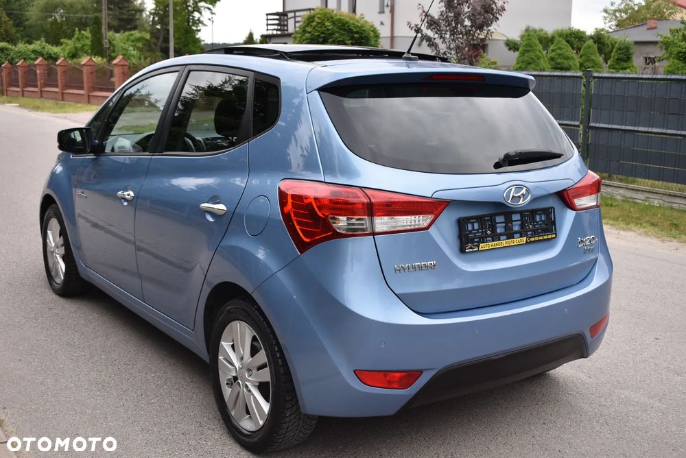 Hyundai ix20 1.4 blue YES Plus - 10