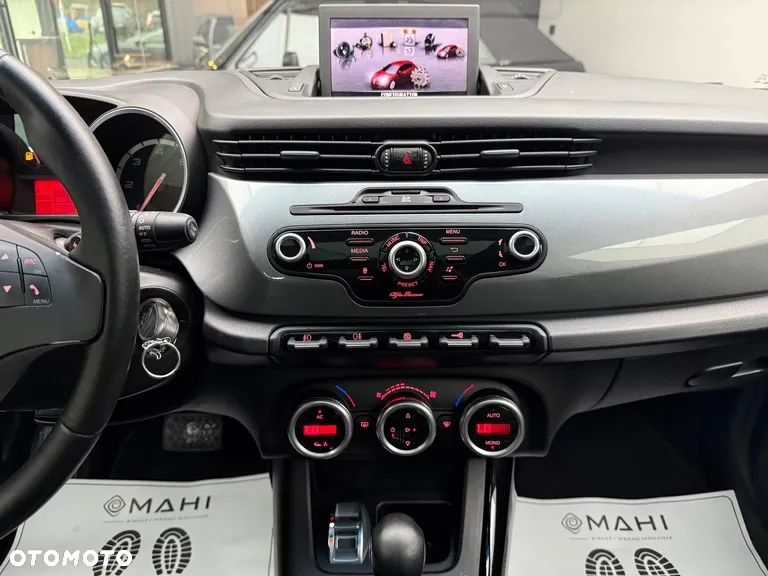 Alfa Romeo Giulietta 2.0 JTDM 20V TCT Speciale - 21