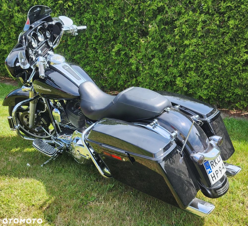 Harley-Davidson Touring Street Glide - 3