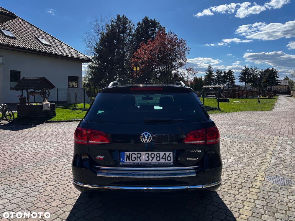 Volkswagen Passat 2.0 TDI 4Motion DSG BlueMotion Tech Exclusive - 7