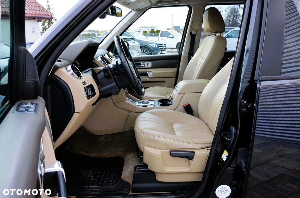 Land Rover Discovery 3.0 SDV6 HSE - 11