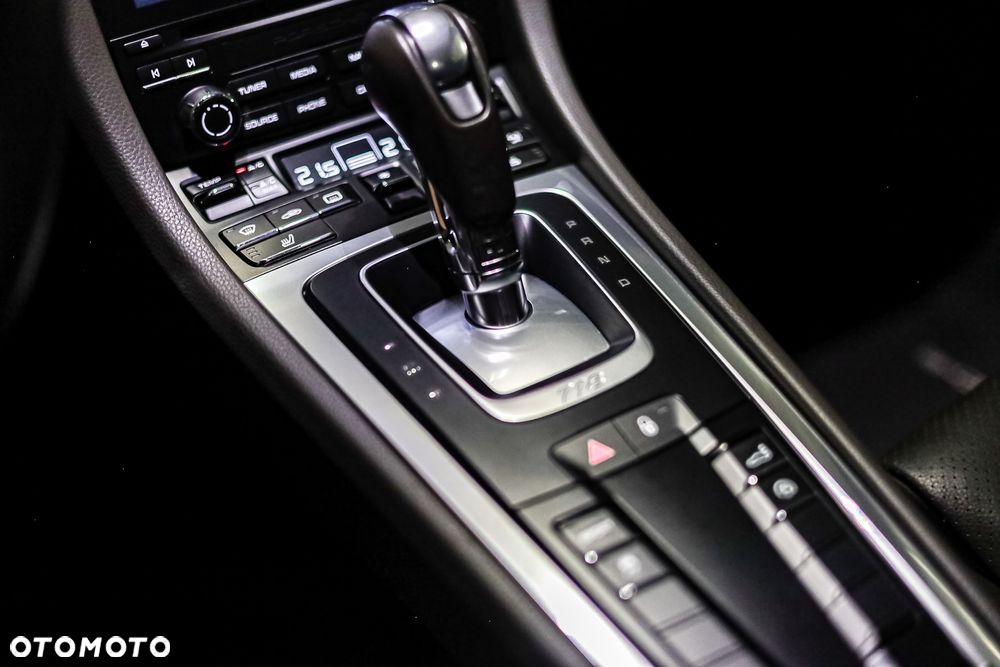 Porsche 718 Cayman Style Edition PDK - 24