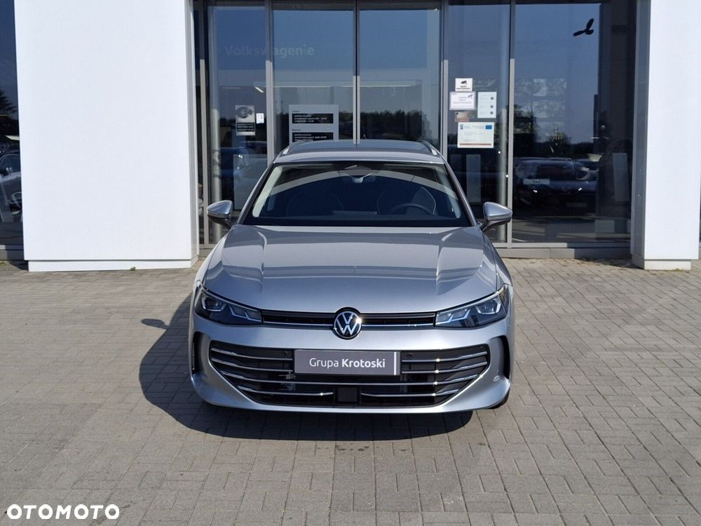 Volkswagen Passat - 3