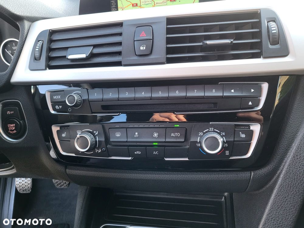 BMW Seria 3 318i Edition Luxury Line Purity - 22