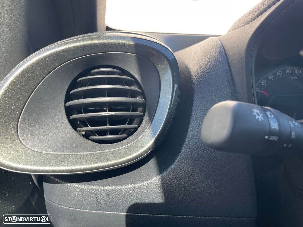 Toyota Aygo X 1.0 Pulse - 23