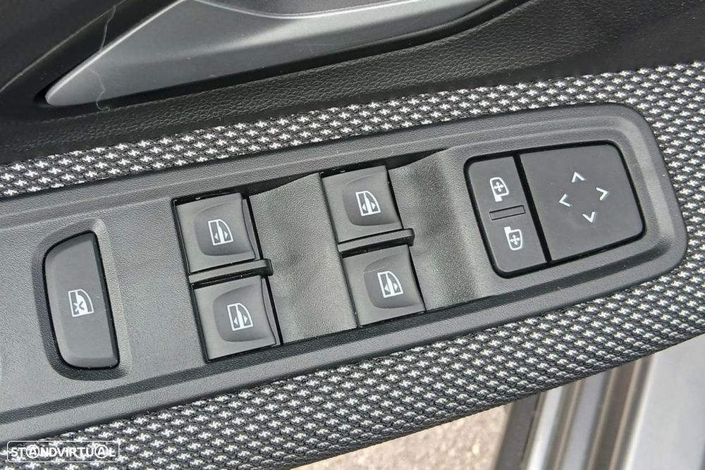 Dacia Sandero - 12