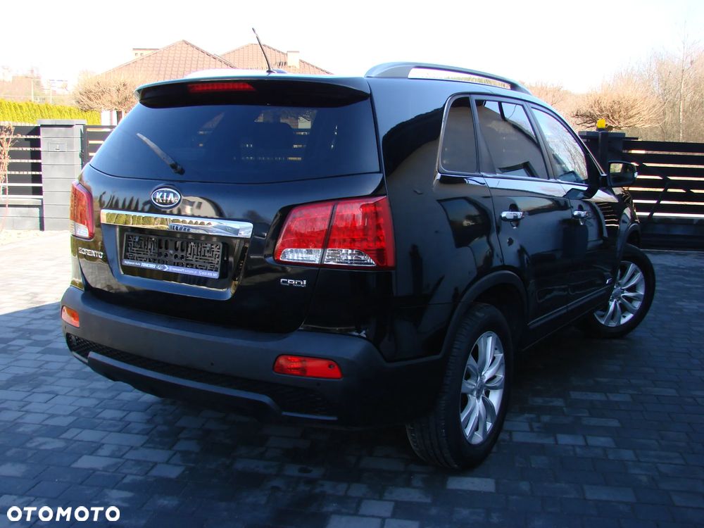 Kia Sorento - 9