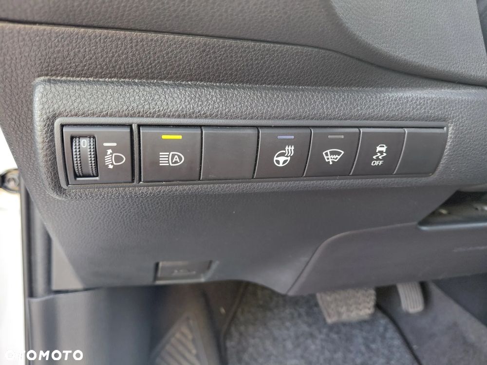 Toyota Corolla 1.8 Hybrid Comfort - 17