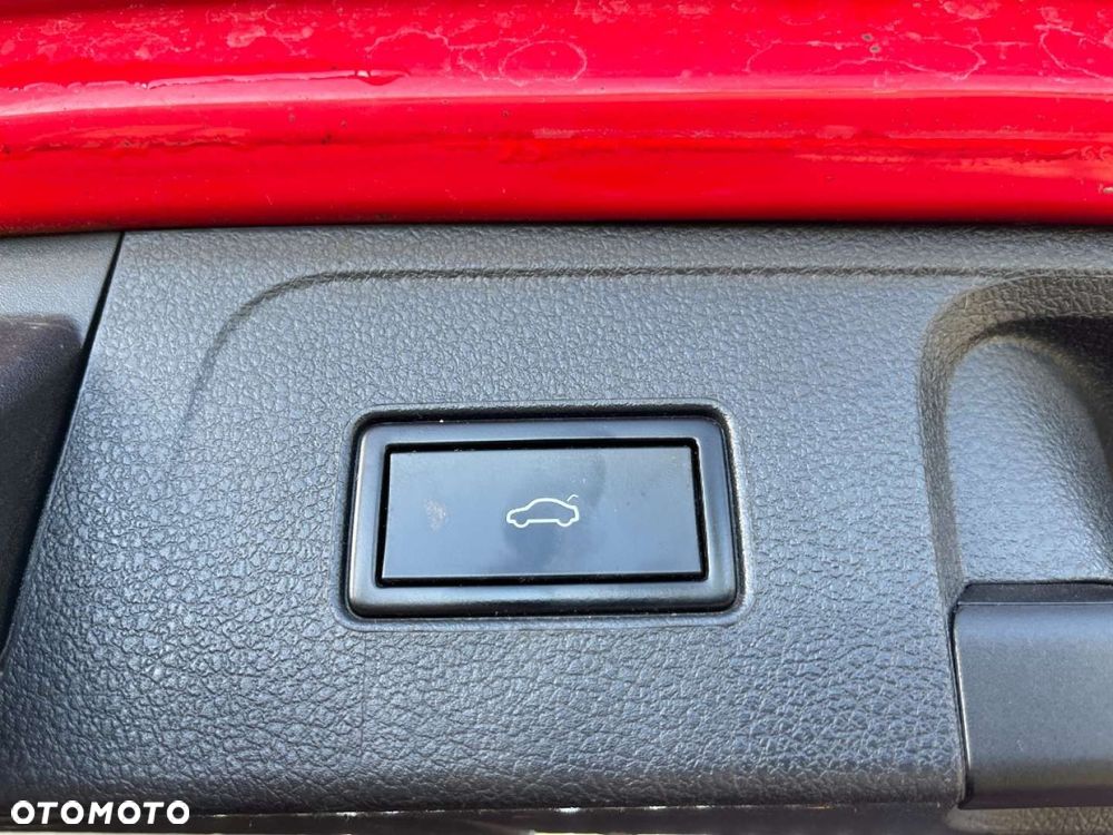 Volkswagen Passat - 33