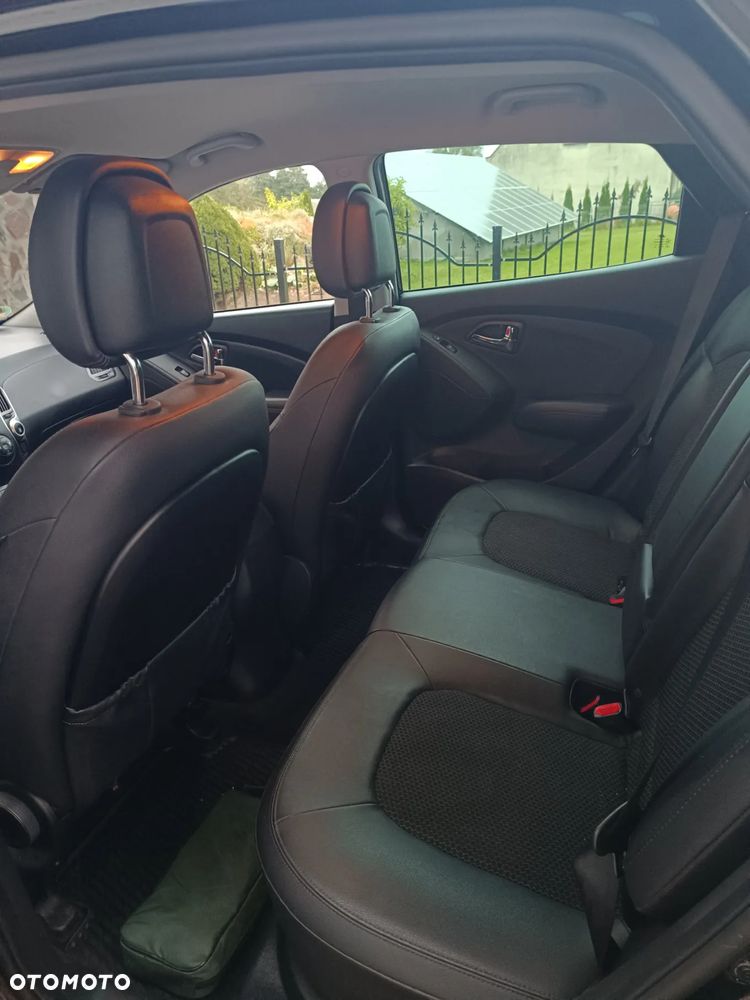Hyundai ix35 - 12