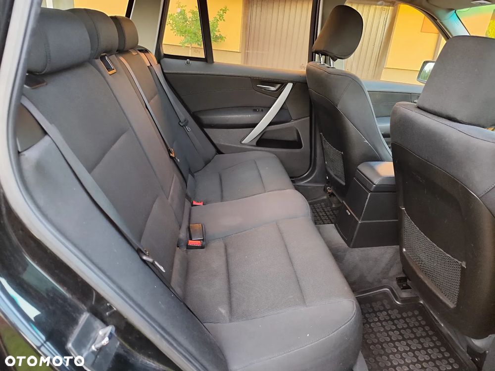 BMW X3 2.0d - 13