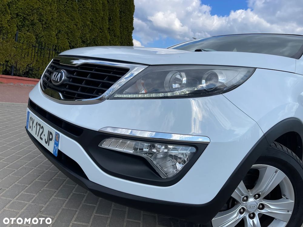 Kia Sportage 2.0 CRDI 4WD Dream-Team Edition - 30