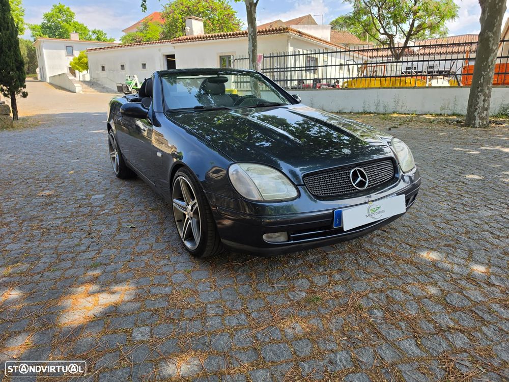 Mercedes-Benz SLK 200 - 23