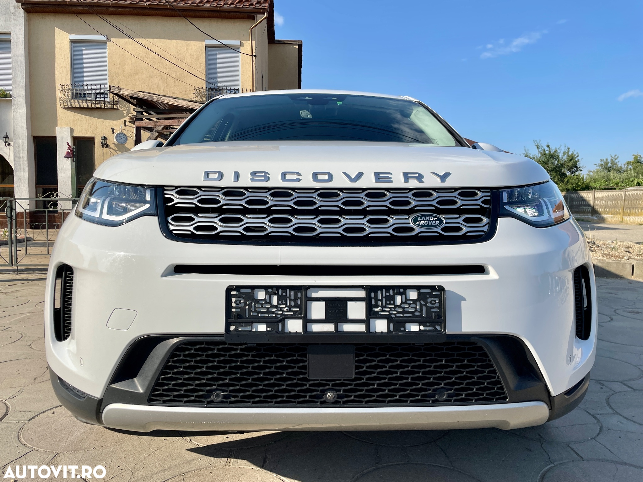 Land Rover Discovery Sport 2.0 D165 MHEV - 16