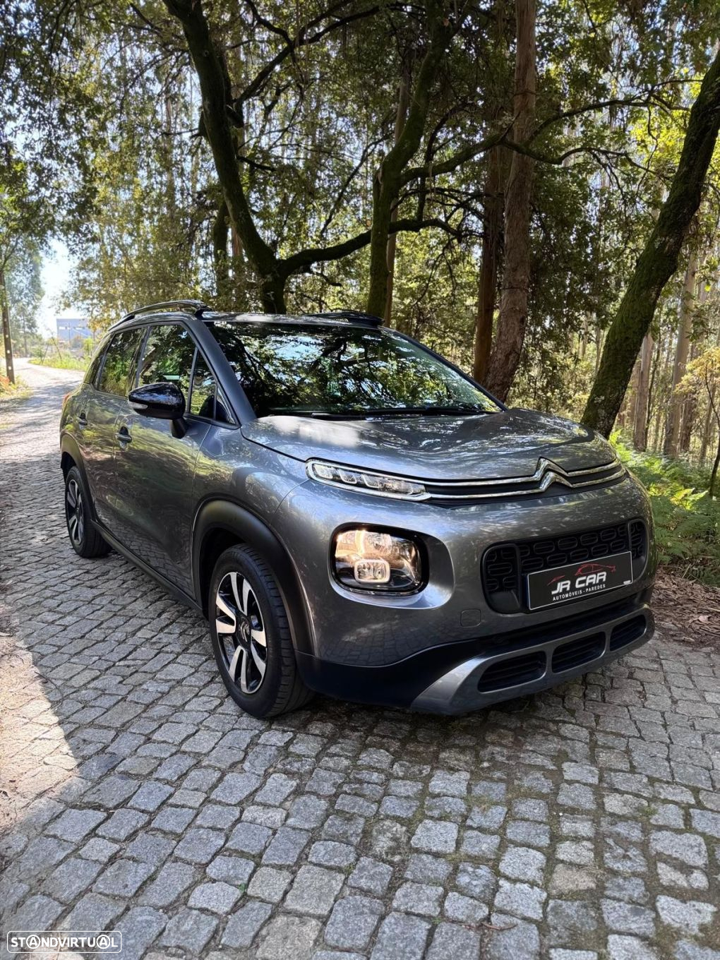 Citroën C3 Aircross 1.2 PureTech Shine - 3
