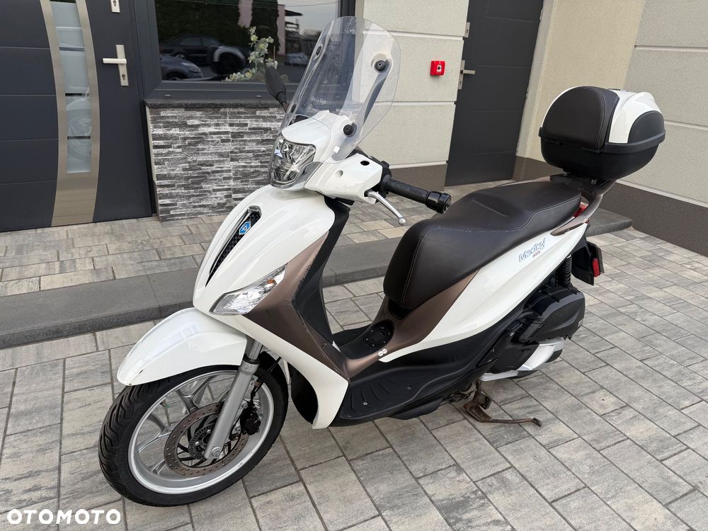 Piaggio Medley - 1