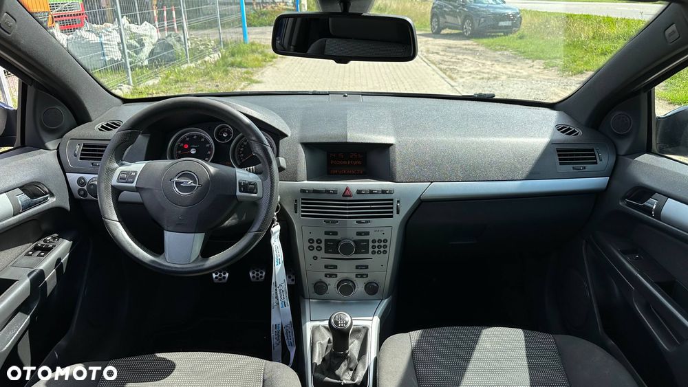 Opel Astra 2.0 Turbo Sport - 38