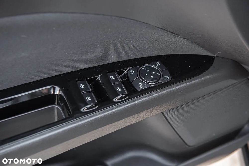 Ford Mondeo - 16