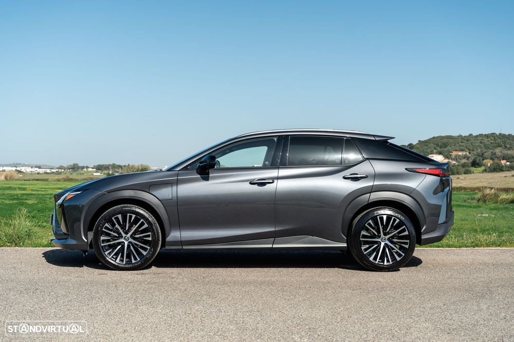 Lexus RZ 300e Premium - 4