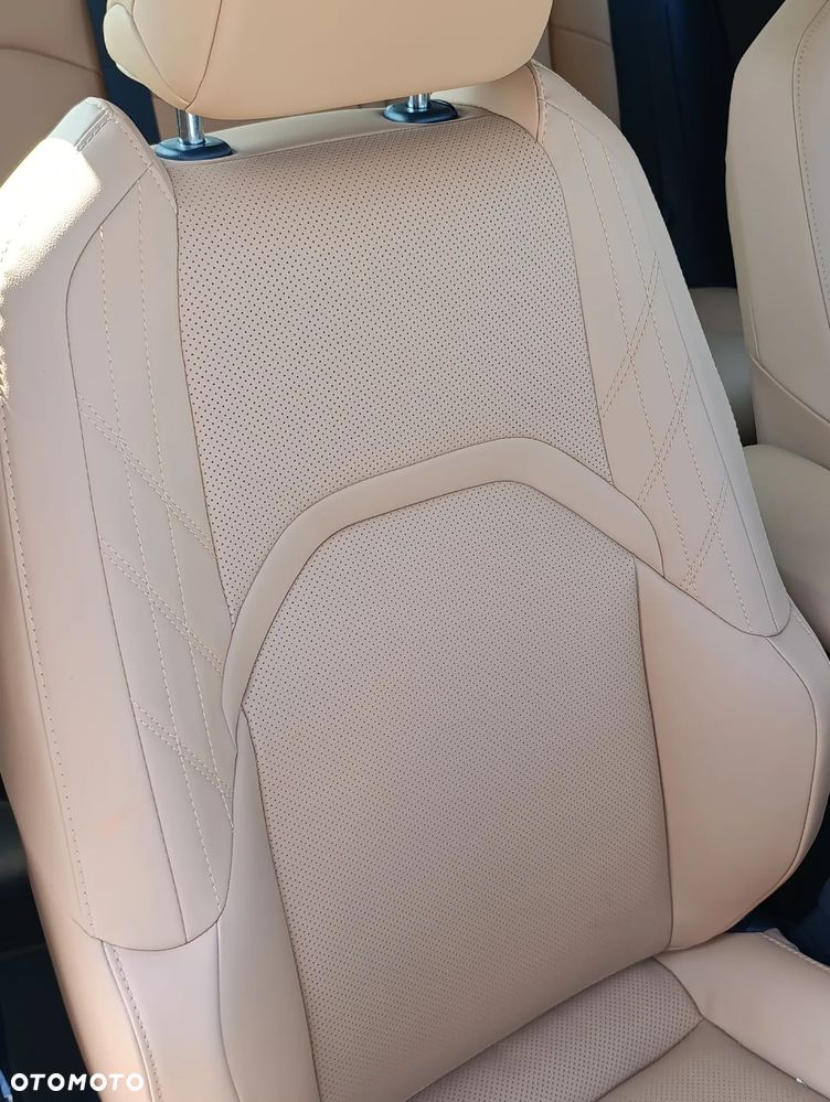 Lexus UX 300h Executive Line - 21