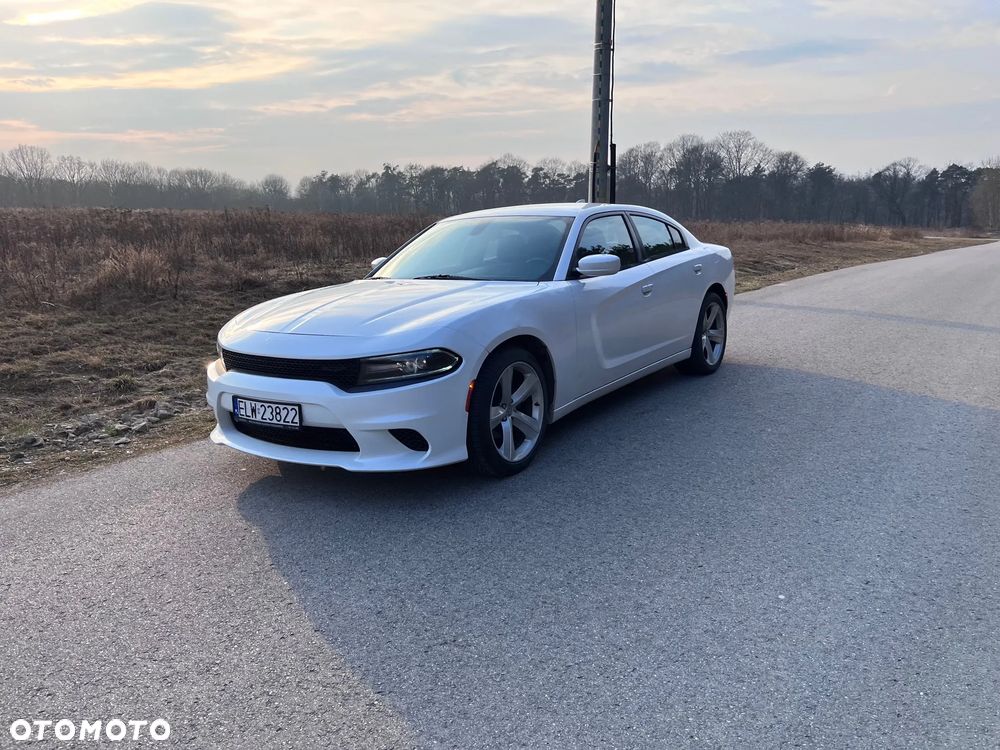 Dodge Charger - 12