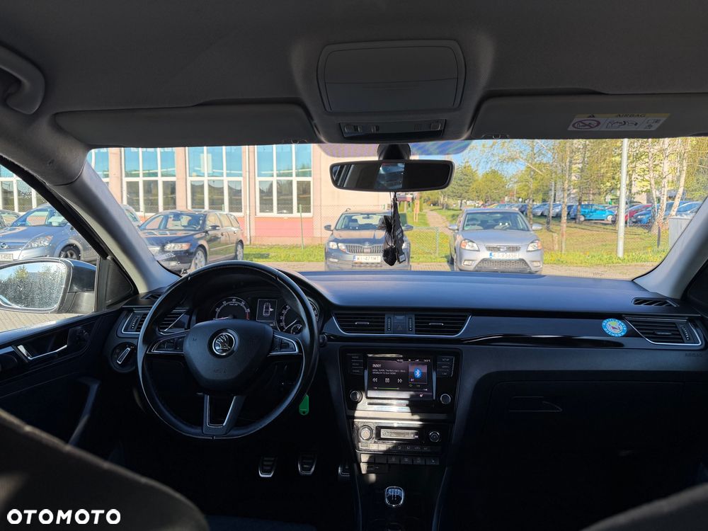 Skoda RAPID 1.0 TSI Style - 16