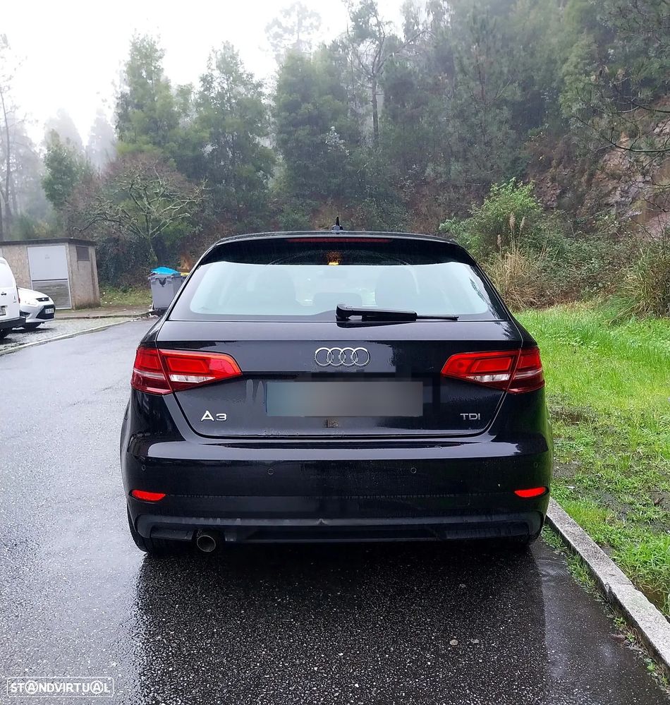 Audi A3 Sportback 1.6 TDI Attraction - 5