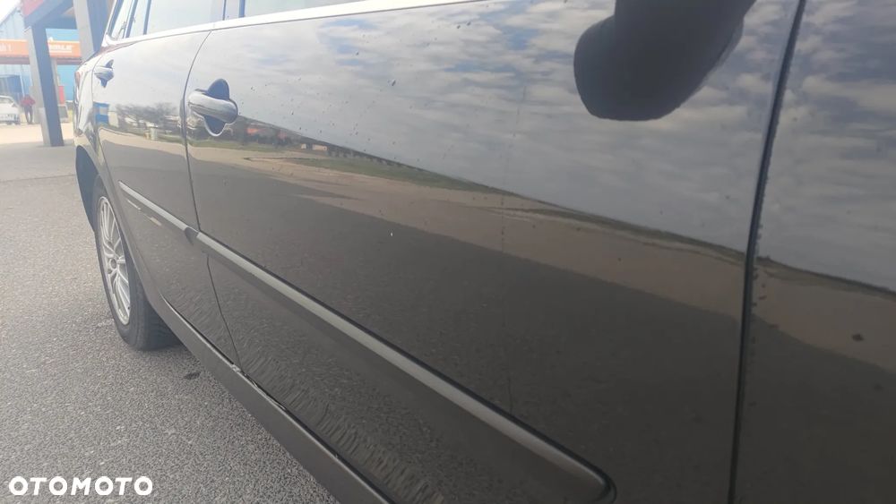 Renault Laguna dCi 110 FAP Dynamique - 26