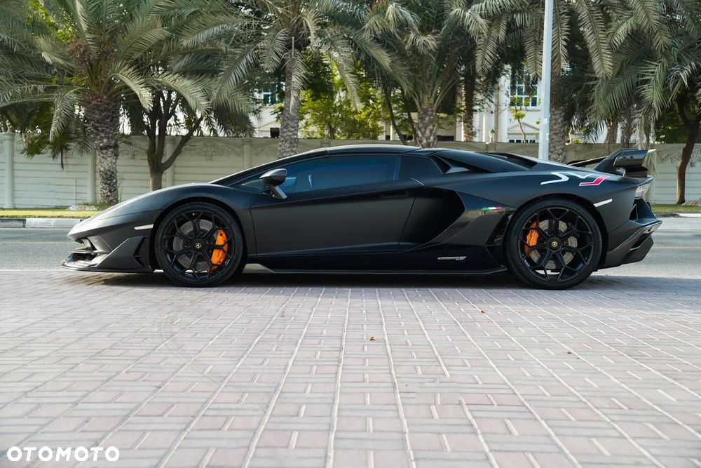 Lamborghini Aventador SVJ Roadster - 8