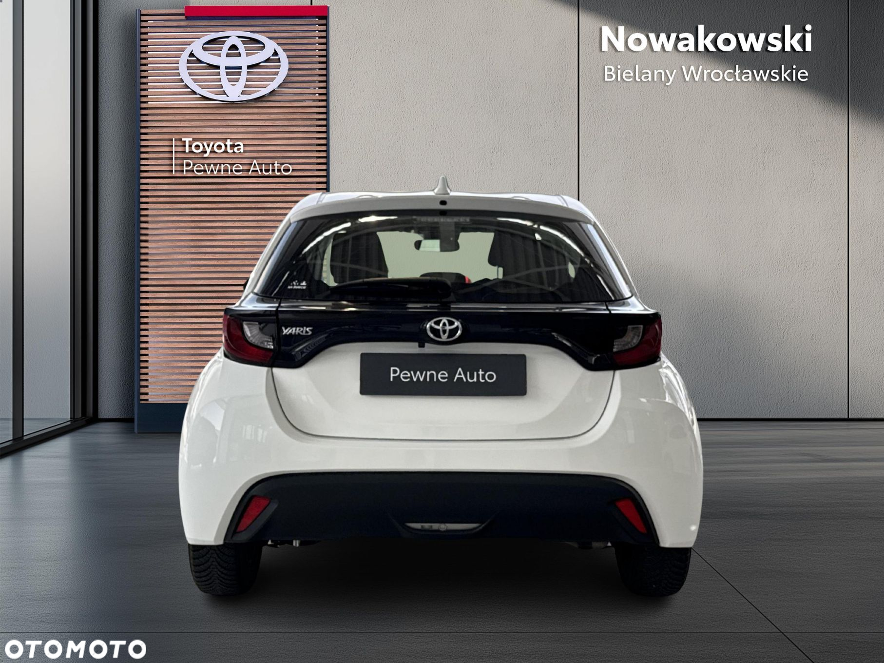 Toyota Yaris 1.0 Comfort - 4