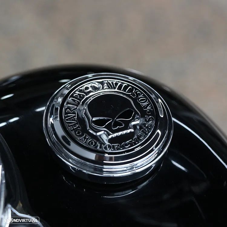 Harley-Davidson Dyna SUPER GLIDE - 11