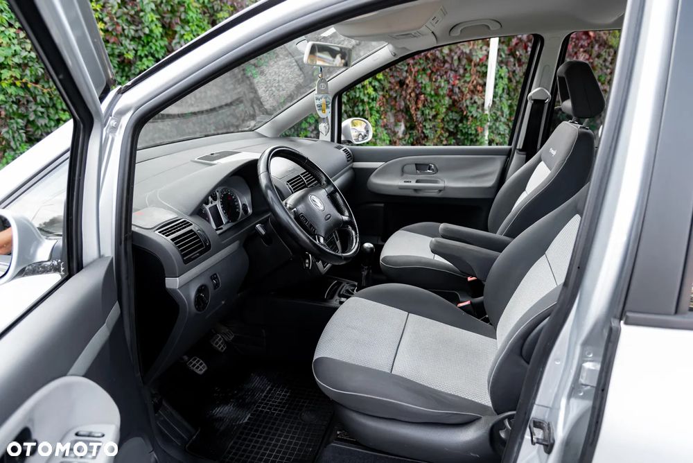 Volkswagen Sharan 1.8 5V Turbo Freestyle - 17