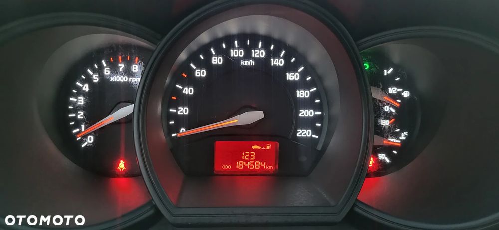 Kia Rio 1.4 Dream Team Edition - 21